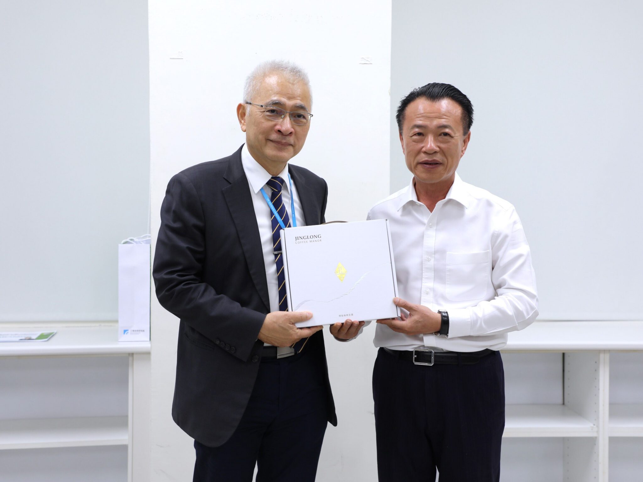 工研院長張培仁率團隊參訪　嘉縣亞創中心