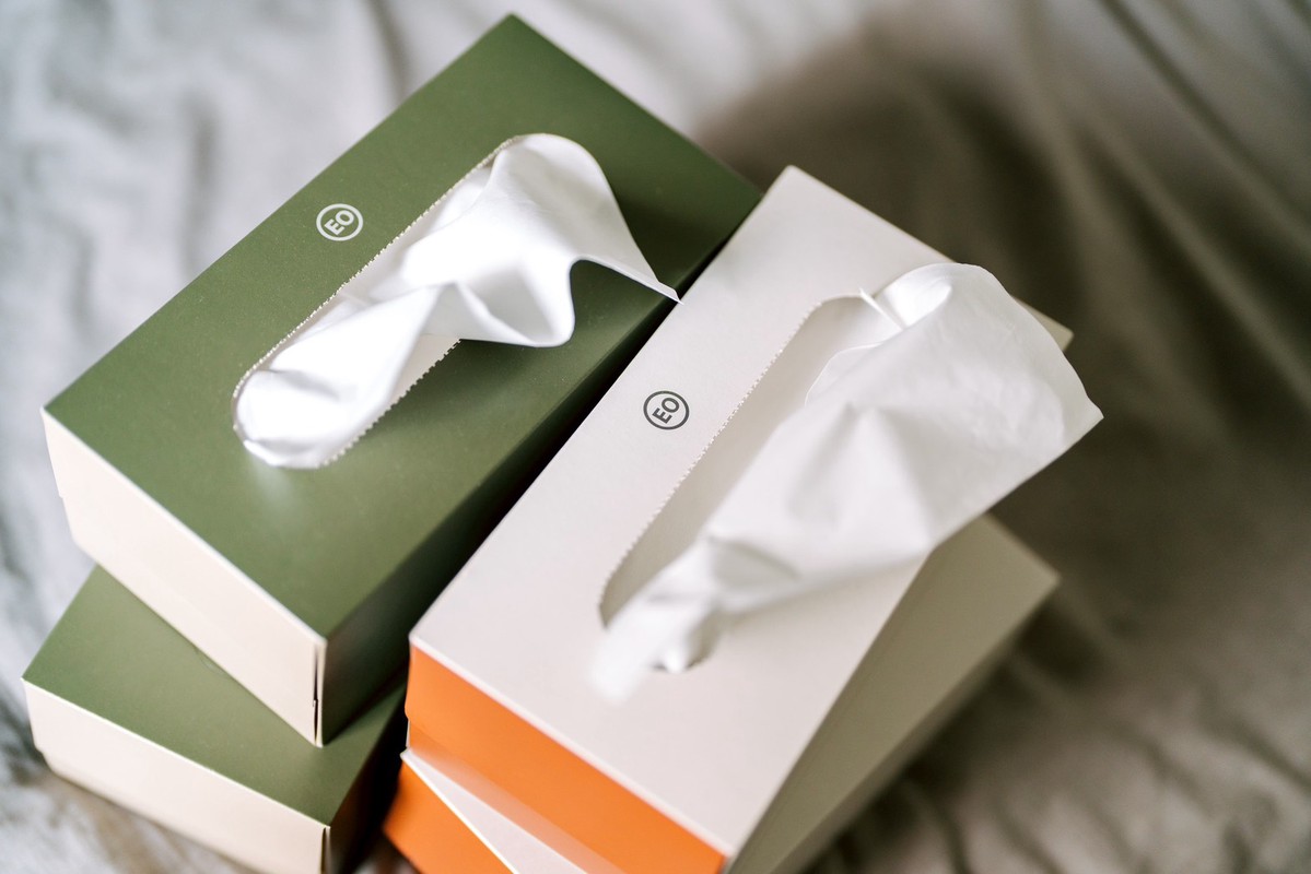 一款無需隱藏的面紙 – EO 聯名五月花「厚棒」將美帶入每天的微小瞬間