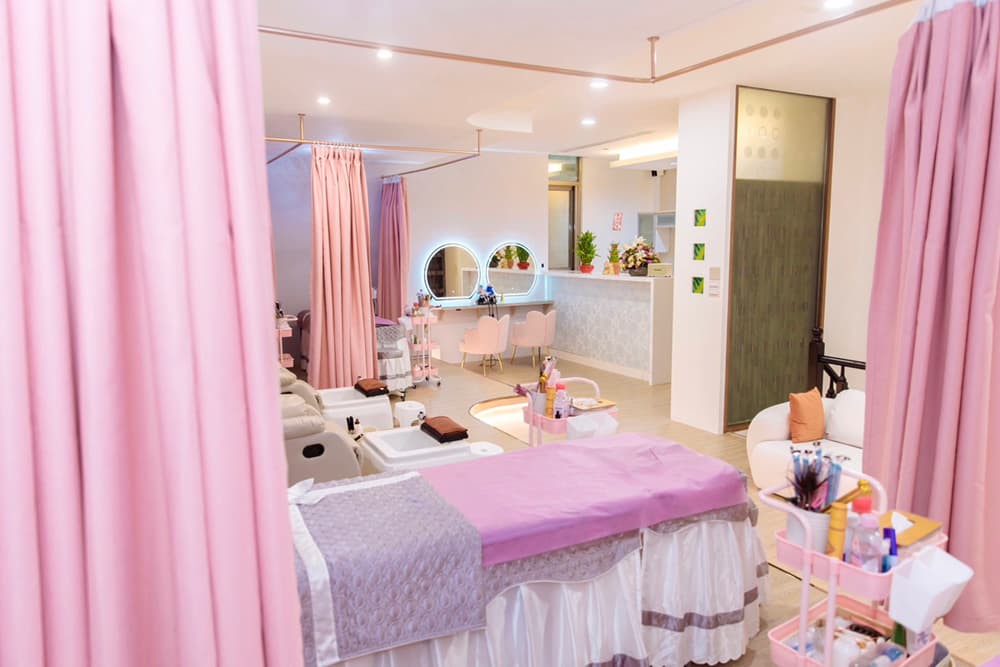 桃園掀越式按摩洗髮風潮 草本洗護成上班族放鬆新選擇 桃園掀越式按摩洗髮風潮 草本洗護成上班族放鬆新選擇