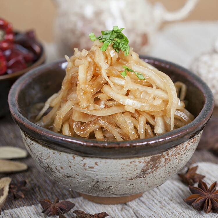 台北滷味必吃！從東門市場飄出的家常滋味 滷進在地人的日常餐桌
