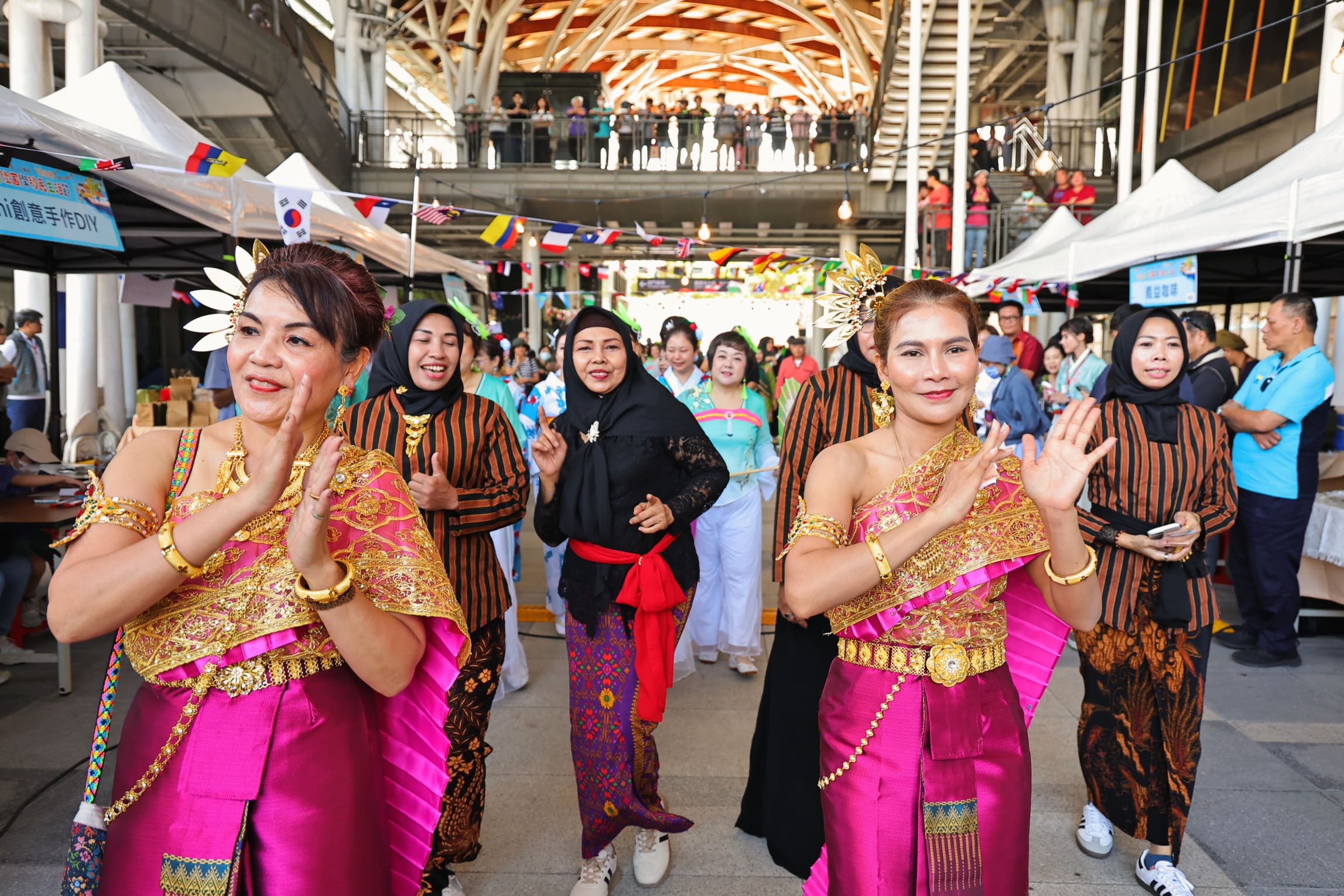 基隆國際移民生活節熱鬧登場 多元文化展演揭開基隆400年序幕 基隆國際移民生活節熱鬧登場 多元文化展演揭開基隆400年序幕