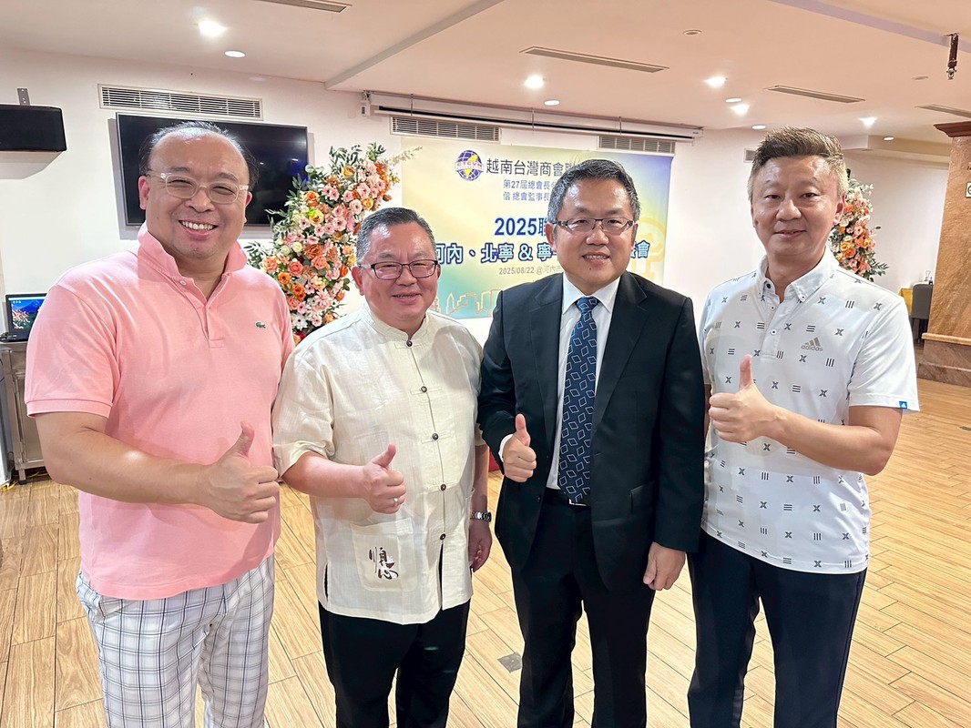 熹樂集團創辦人金開文開講談「送行者」南護學子獲益良多