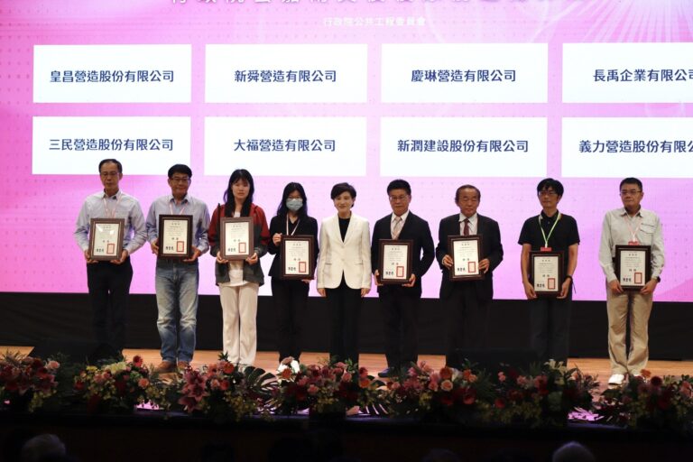 嘉義風災復原　翁章梁謝企業、中央伸援