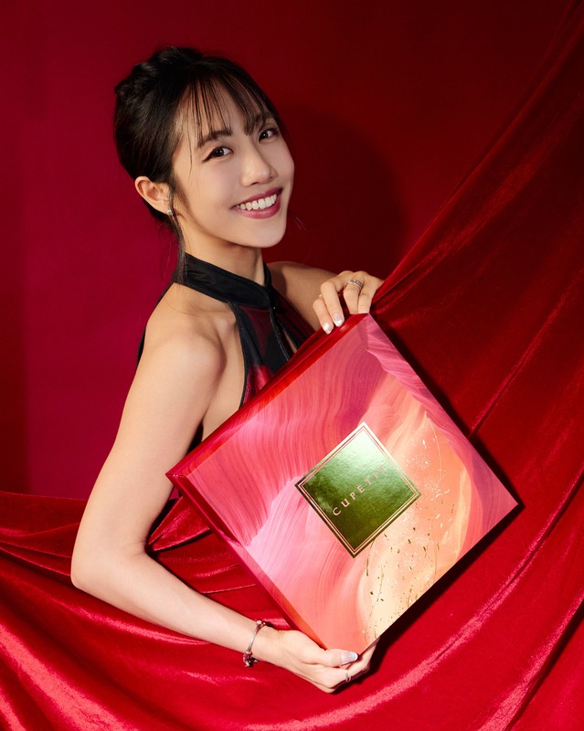 2025婚禮精品化趨勢再進化!Ariel蔡佩軒喜餅展現新世代美學品味 2025婚禮精品化趨勢再進化!Ariel蔡佩軒喜餅展現新世代美學品味