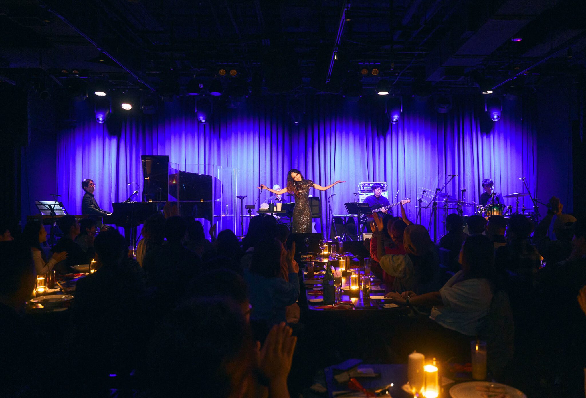 中島美嘉赤腳開箱 Billboard Live TAIPEI 喜收四場爆滿 中島美嘉赤腳開箱 Billboard Live TAIPEI 喜收四場爆滿