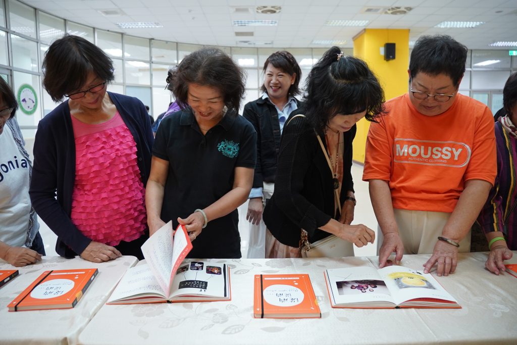 台中「銀向學習2.0」啟動！僑光科大助中高齡長者玩轉AI創意