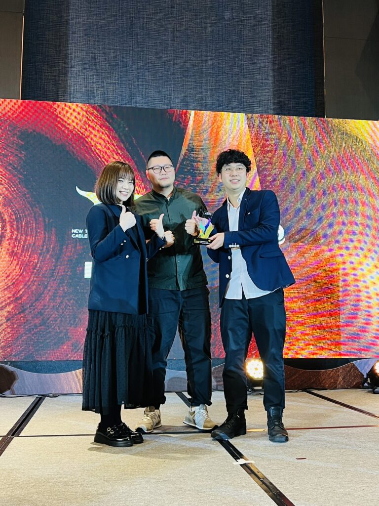 15屆金采獎 中嘉寬頻|數位天空蟬聯「創新服務獎」 15屆金采獎 中嘉寬頻|數位天空蟬聯「創新服務獎」