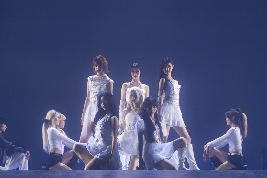 GENBLUE幻藍小熊化身搖滾舞伶燃炸高流 六人solo舞台突破自我框架 GENBLUE幻藍小熊化身搖滾舞伶燃炸高流 六人solo舞台突破自我框架