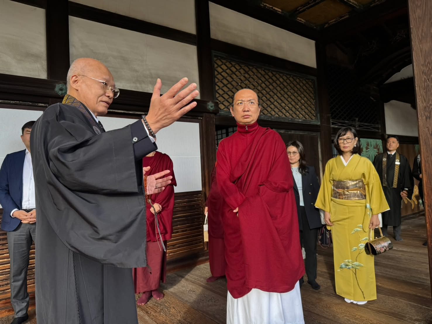 跨越八百年的對話：靜謐、謙卑、共鳴 / 第42任薩迦法王訪日本淨土真宗總本山西本願寺