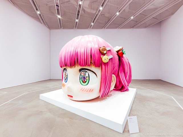 內惟藝術中心首次特展《Mr.の奇想愛情》開幕　大型戶外少女等高雄限定元素　輕軌串聯打造高雄二次元藝