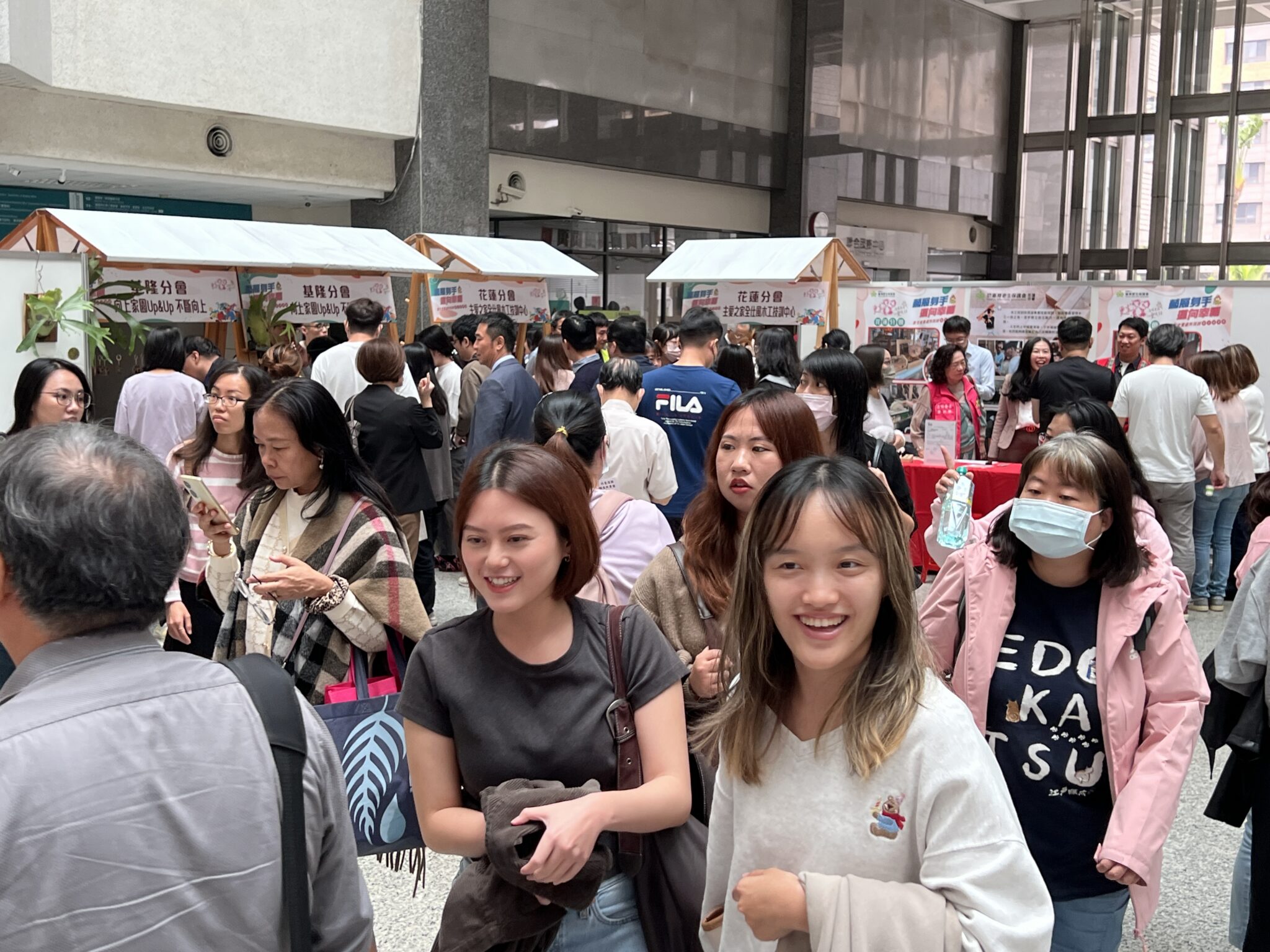 重返人生的第一哩路：高雄更生保護會「藝展身手・邁向幸福」更生人技訓成果展