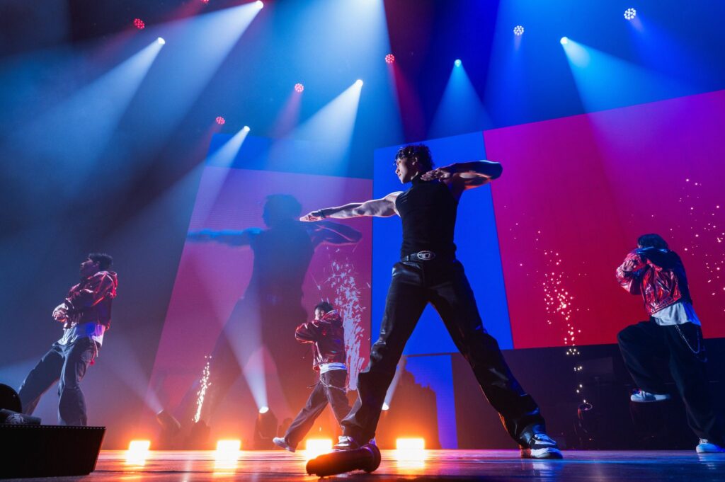 暴雨警報!RAIN無預警跨海告白台粉!睽違20年重返小巨蛋約定歌迷:「Let’s make it rain together!」 暴雨警報!RAIN無預警跨海告白台粉!睽違20年重返小巨蛋約定歌迷:「Let’s make it rain together!」