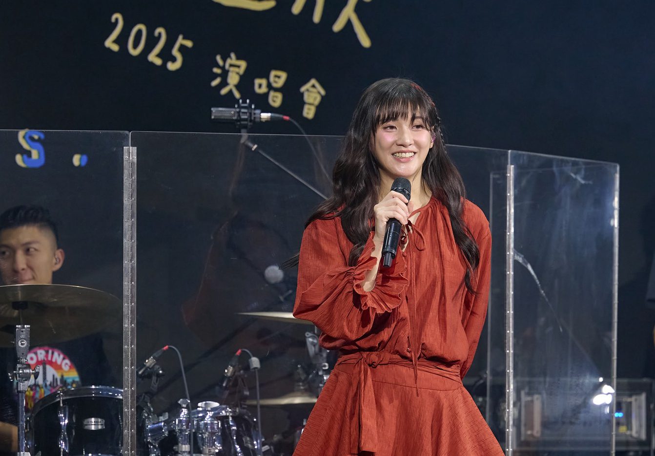 音樂精靈林逸欣生日開唱 輪番請出3位嘉賓鋼琴 小提琴和電吉他一同飆演