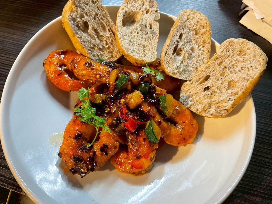 松山餐酒館聚餐推薦 隱身巷弄的台北創意料理 中西融合太驚艷