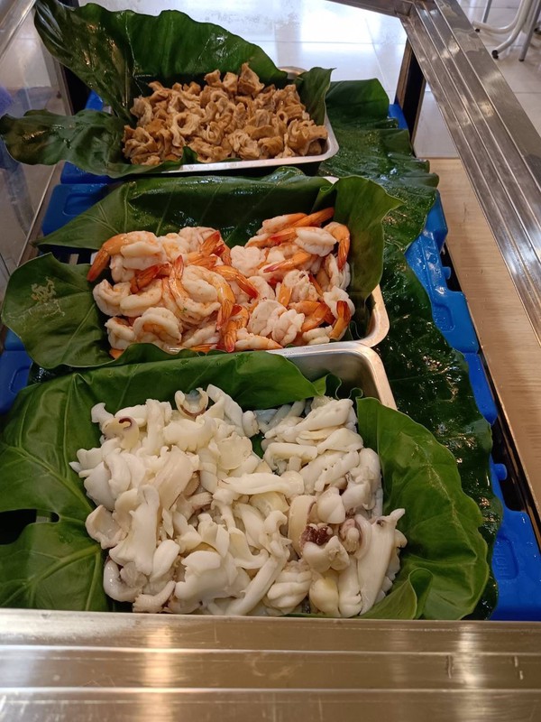 柯氏蔥油餅對面的排隊新熱點!晶津海鮮大腸麵線用五種海味征服礁溪人 柯氏蔥油餅對面的排隊新熱點!晶津海鮮大腸麵線用五種海味征服礁溪人