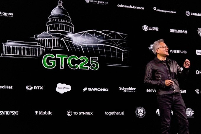 黃仁勳:中國恐超越美國奪AI主導權 籲美國「唯快不破」 黃仁勳:中國恐超越美國奪AI主導權 籲美國「唯快不破」