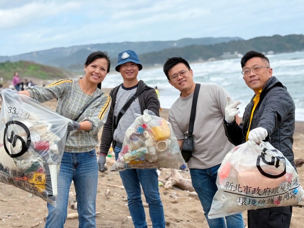 ESG 不只是口號!新創總會攜手企業清出 901 公斤海廢展現永續力 ESG 不只是口號!新創總會攜手企業清出 901 公斤海廢展現永續力