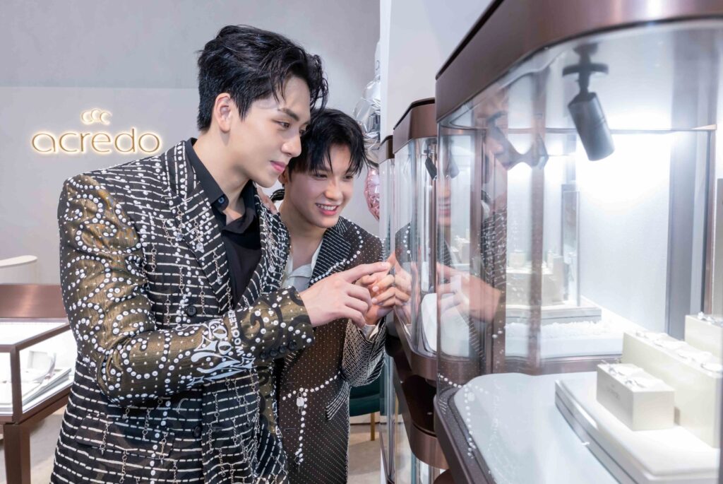 德國工藝美學，專屬打造全方位客製，超過165萬種的組合廣受歡迎。（圖片提供：亞立詩婚戒）