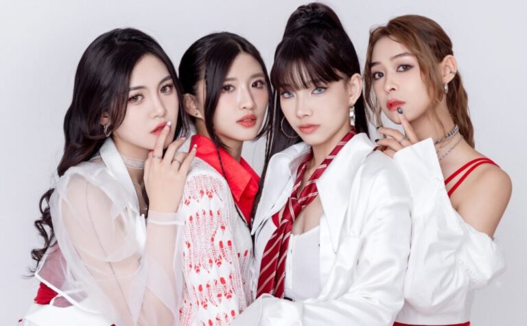 金志遙出道30年為女團「SVETA心動女孩」獻出「第一次」親自執導MV「天王造型」致敬郭富城