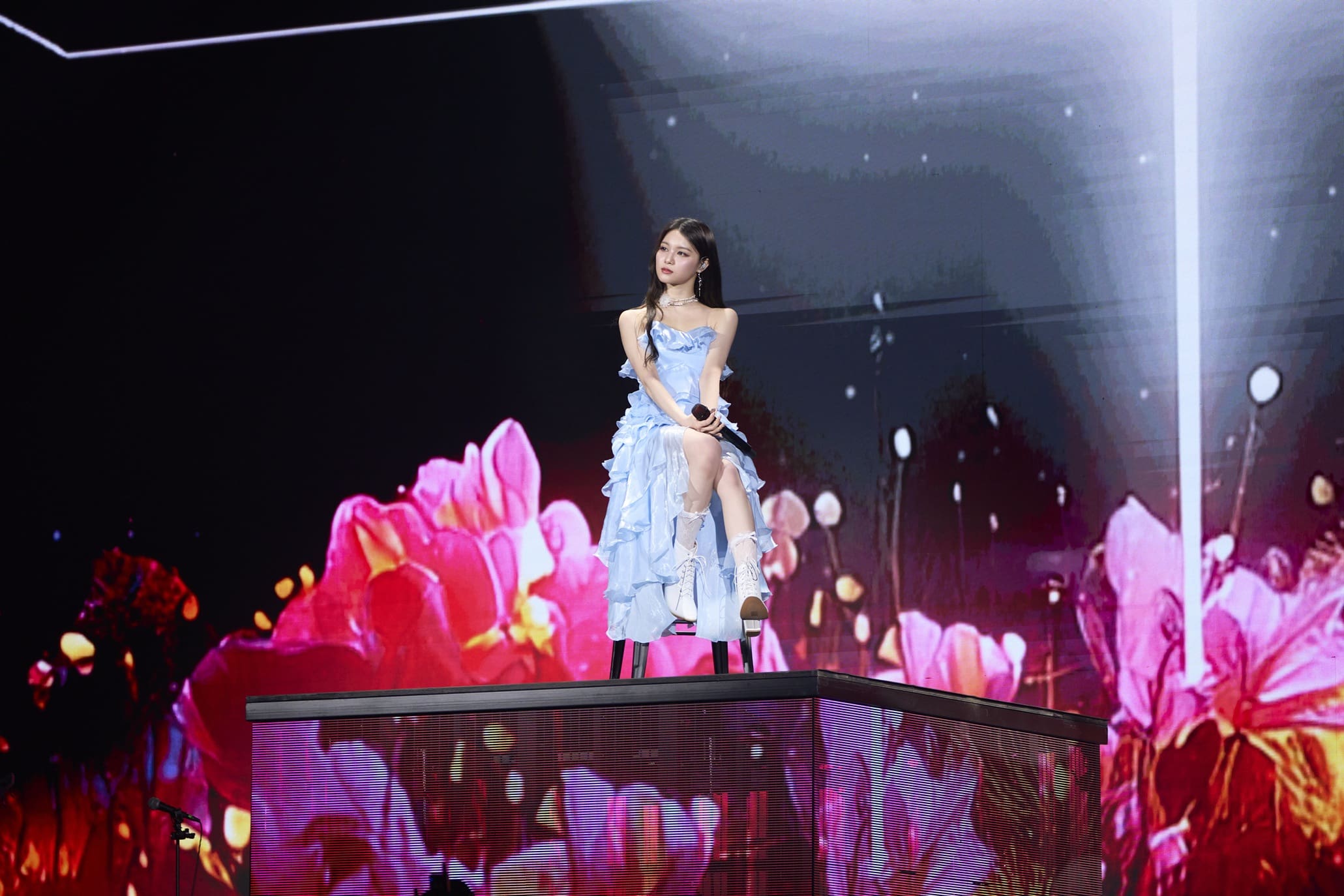 GENBLUE幻藍小熊化身搖滾舞伶燃炸高流 六人solo舞台突破自我框架