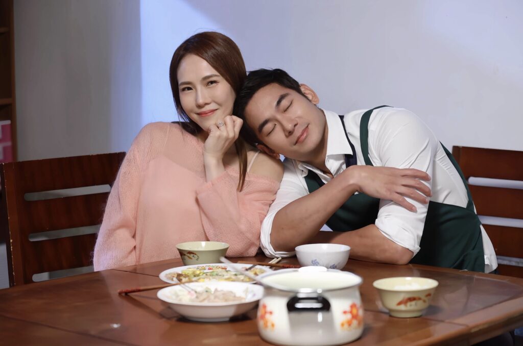 轉角巧遇嚇到湯灑出來 齋藤良神設計 〈外家〉差點變熱湯版MV 29 %E4%B8%8B%E5%8D%884.13 2025 12 18%E7%9A%84%E5%BD%B1%E5%83%8F 1