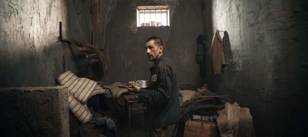 《窗外的藍天》1/16溫暖上映 奧斯卡最佳國際電影15強 以幽默與希望穿越歷史傷痕的亞美尼亞靈魂之作 8 %E4%B8%8B%E5%8D%884.48 2025 12 16%E7%9A%84%E5%BD%B1%E5%83%8F