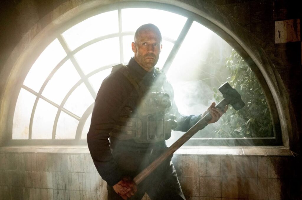 傑森史塔森再掀硬派動作風暴 《重裝制裁》1/2 強勢登上GP+ 5 %E4%B8%8B%E5%8D%885.12 2025 12 24%E7%9A%84%E5%BD%B1%E5%83%8F