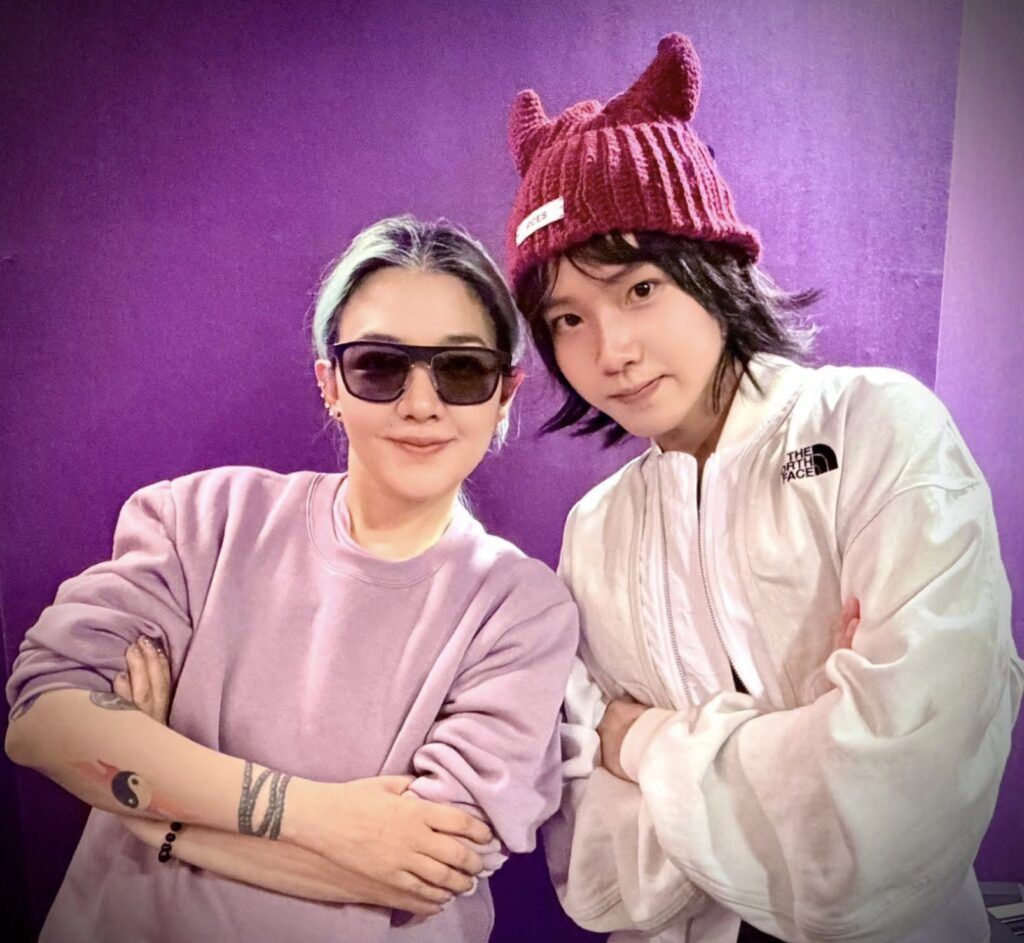 不是致敬是對頻!范曉萱彈琴開空間 持修即興玩〈氧氣〉世代聲音撞一起 43 %E4%B8%8B%E5%8D%886.56 2025 12 17%E7%9A%84%E5%BD%B1%E5%83%8F