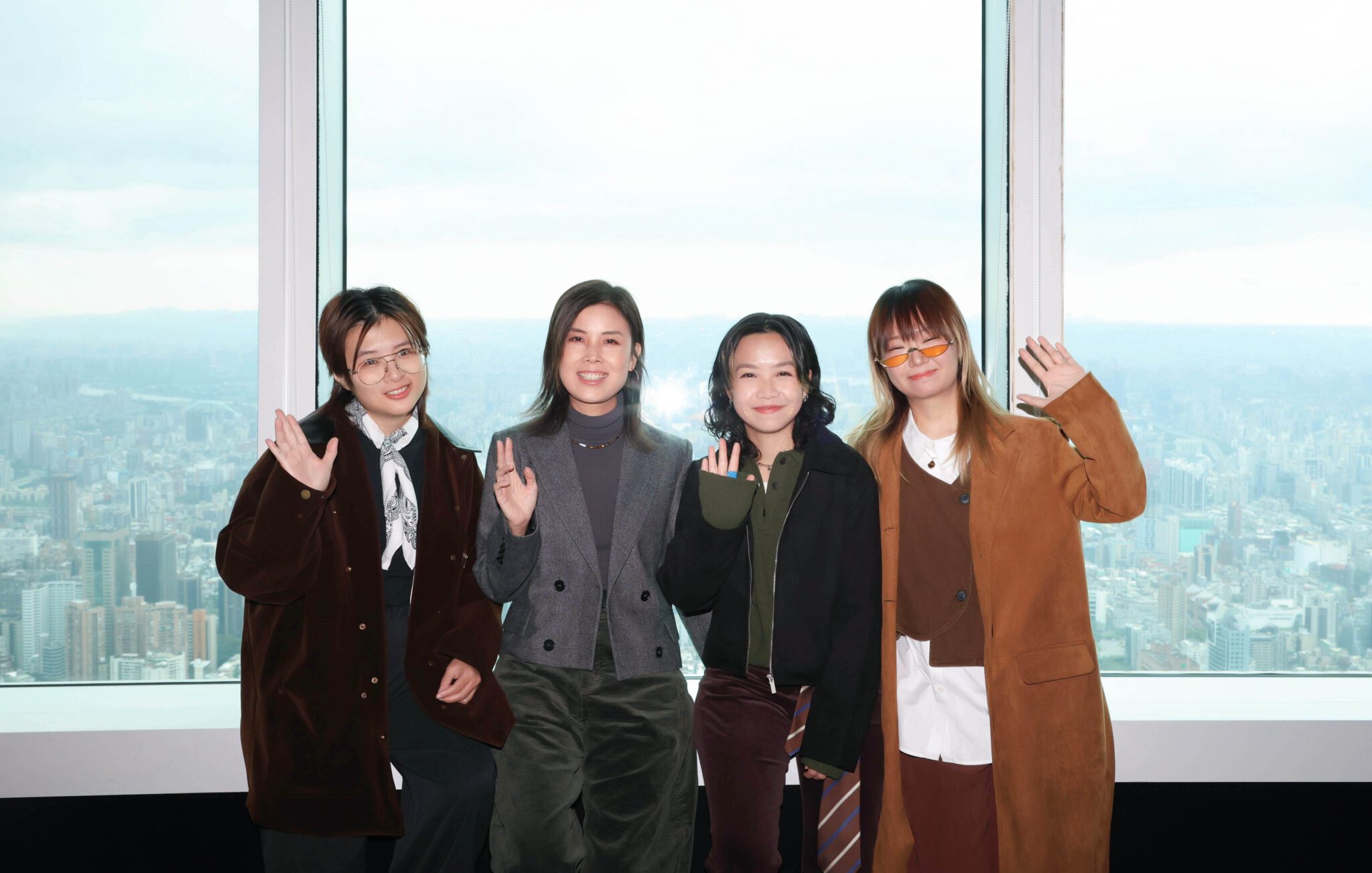 香港獨立樂團雞蛋蒸肉餅攜新作回歸台灣樂壇 連 E 神都甘願冒雨力挺的好聲音 香港獨立樂團雞蛋蒸肉餅攜新作回歸台灣樂壇 連 E 神都甘願冒雨力挺的好聲音