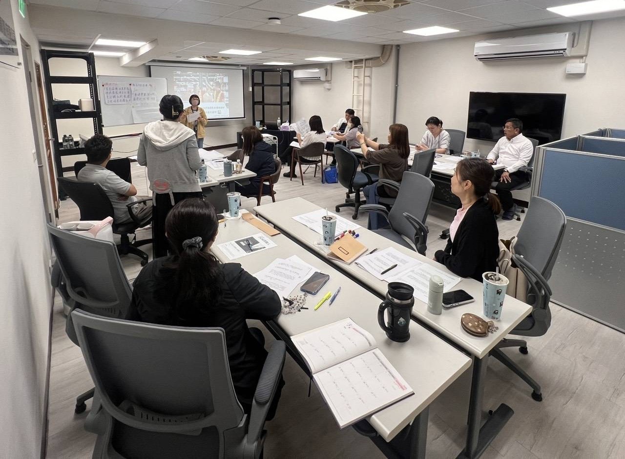 專屬「綠色通道」優先輔導，目前市場上碳盤查顧問一位難求，長河人力的簽約客戶將享有長河永續顧問團隊的「優先排程權」。(記者翻攝)