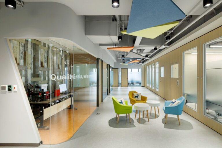 資訊服務領導品牌「叡揚資訊」37年深耕企業數位轉型 以AI+雲端+資安打造永續競爭力