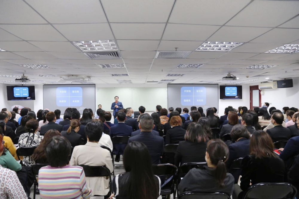 以「教練式溝通」與「人格辨識系統」提升業務銷售能力 打造MDRT搖籃 4 02%E7%9C%8B%E8%A6%8B%E4%BF%9D%E9%9A%AA%E7%B6%93%E7%B4%80%E4%BA%BA%E5%85%AC%E5%8F%B8