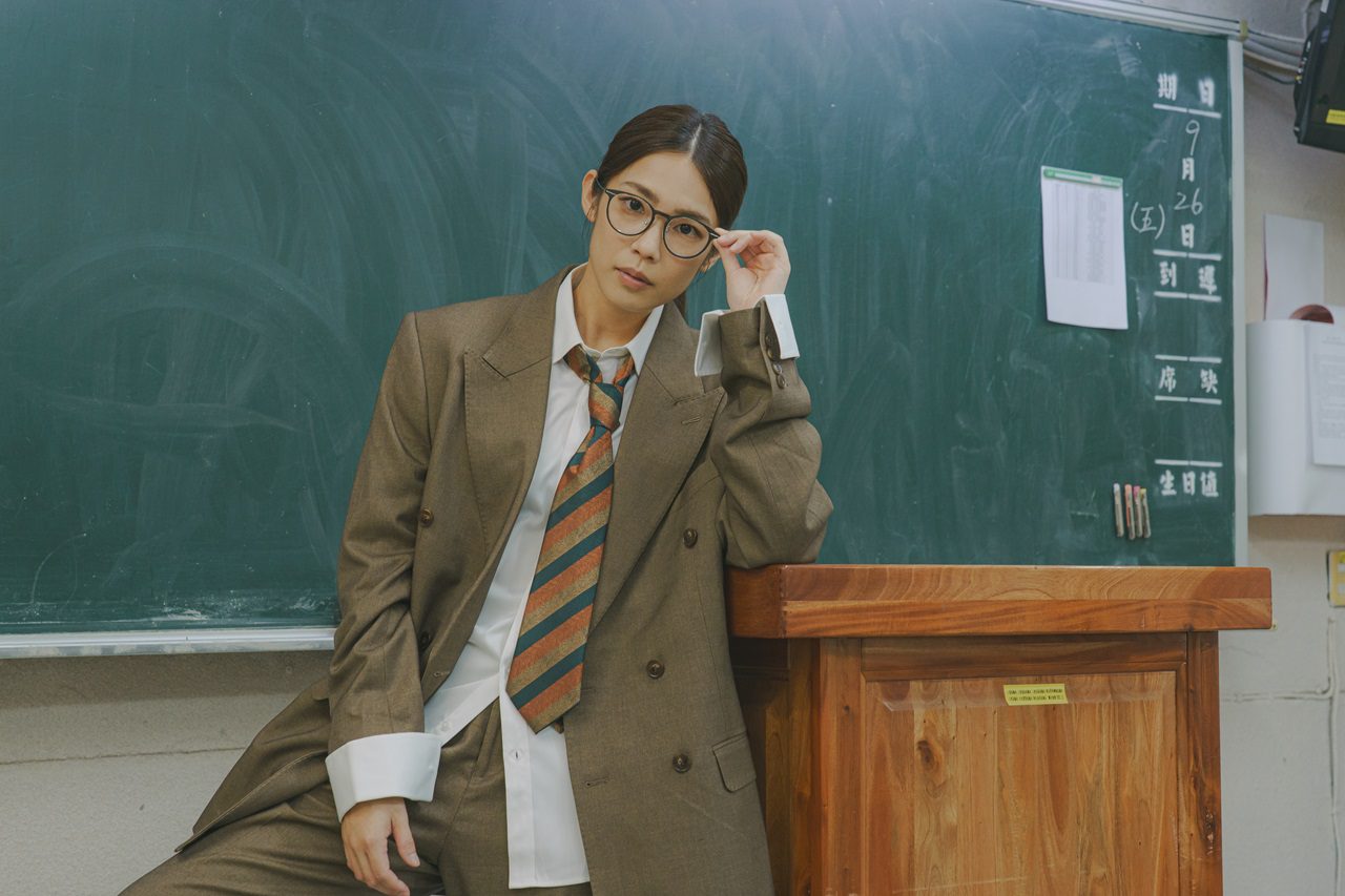 宇宙林思宇高壓逼哭學生 姜典帶頭爭取學生自主權