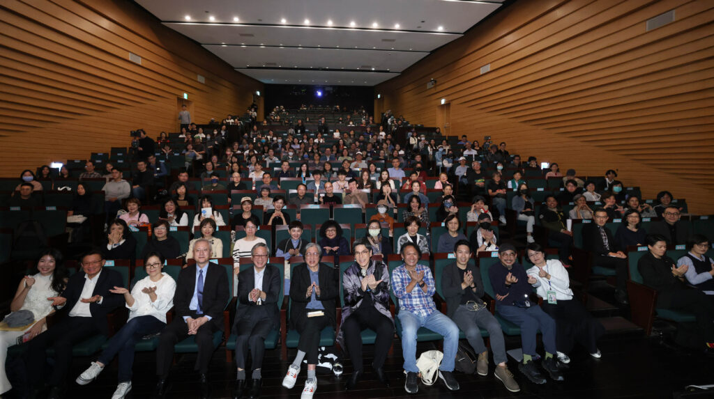 用閱讀跨年 迎向2026年 十大藝文名家共談時間的淬鍊 用閱讀跨年 迎向2026年 十大藝文名家共談時間的淬鍊