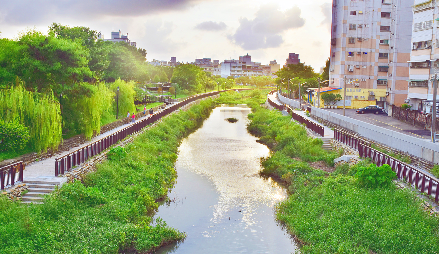雲林縣政府榮獲「114年國家永續發展獎-入選獎」 永續水環境成果深獲肯定 雲林縣政府榮獲「114年國家永續發展獎-入選獎」 永續水環境成果深獲肯定