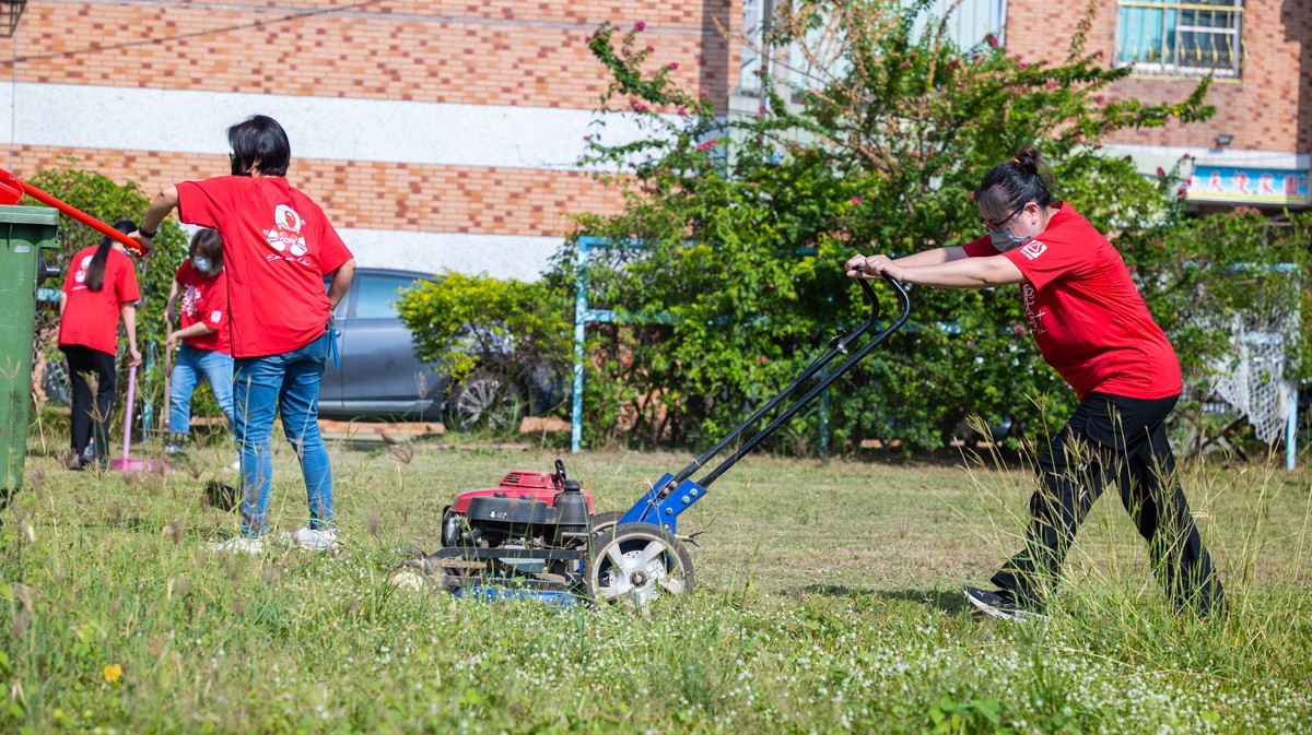中化企業年年走入兒少照護現場 成為教保員最溫暖的助力 中化企業年年走入兒少照護現場 成為教保員最溫暖的助力