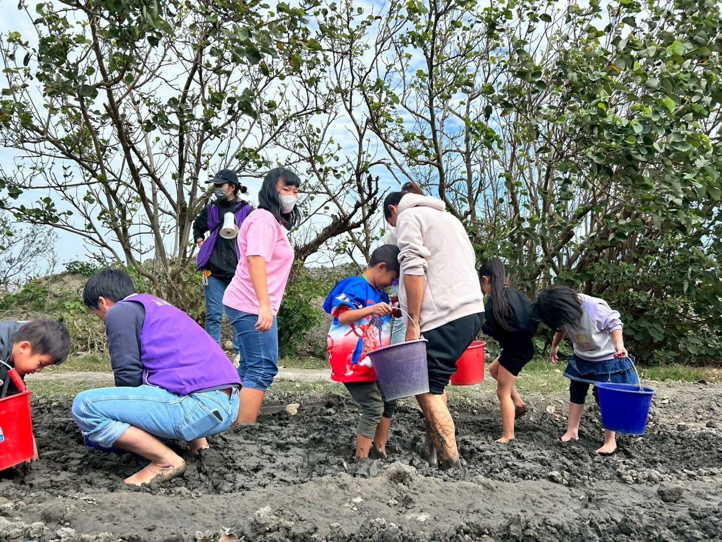 跟著風去旅行　嘉義縣社福中心舉辦親子生態旅遊