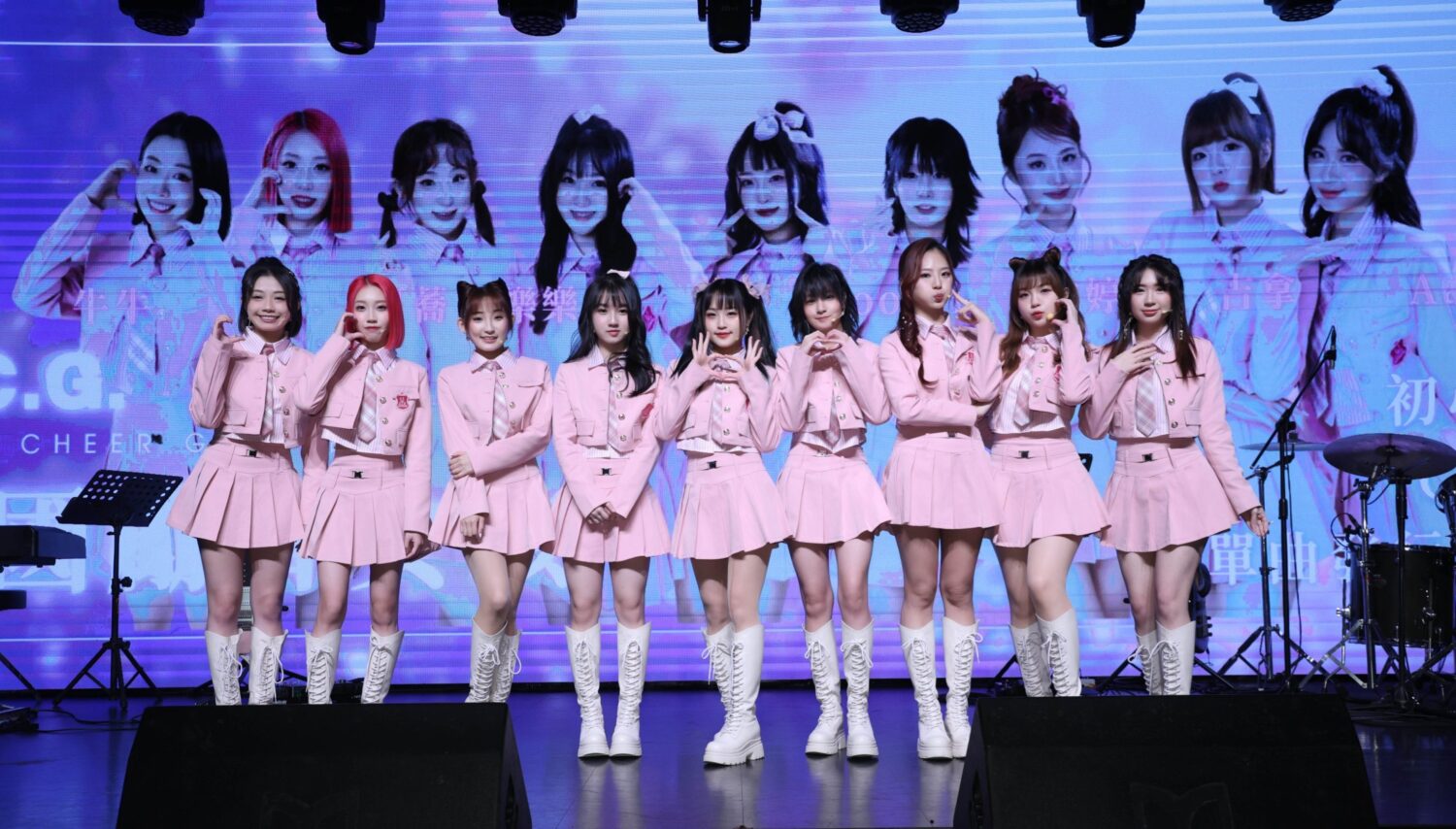 聖誕前夕 阿沁發起「記得愛聖誕公益」活動!韓國女團 L.C.G.勵齊女孩 發表全新單曲《C.A.T.》 L.C.G.勵齊女孩宣佈發表全新單曲《C.A.T.》。(圖/紅心字會 提供)