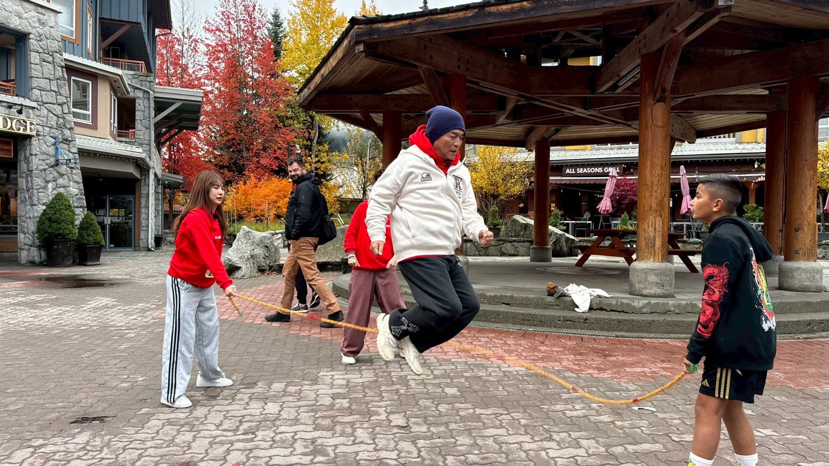 吳宗憲鐵腿照樣拚 11週年全員情感大爆發