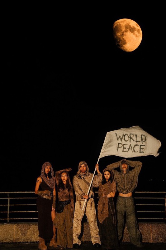 《FIVE TWO EIGHT 五二八》12月21日最強天赦日發布新單曲「Fight for Love 」MV巧跟蔡依林撞景杜拜 《FIVE TWO EIGHT 五二八》12月21日最強天赦日發布新單曲「Fight for Love 」MV巧跟蔡依林撞景杜拜