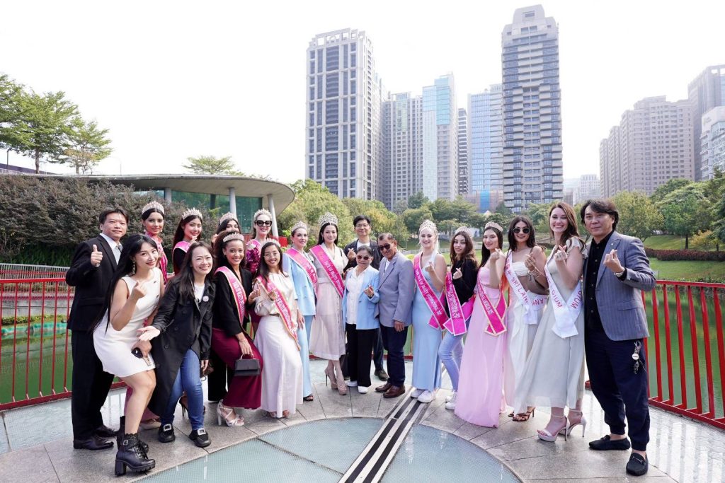 世界佳麗齊聚台中秋紅谷心之谷永續教育園區 共同倡議永續生活 宣示「From Heart to Earth」 世界佳麗齊聚台中秋紅谷心之谷永續教育園區 共同倡議永續生活 宣示「From Heart to Earth」