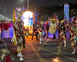 昊天民俗藝陣團成為少數獲邀參演的臺灣藝陣團體之一，格外受到矚目。圖/中華文化開源傳承交流協會提供。