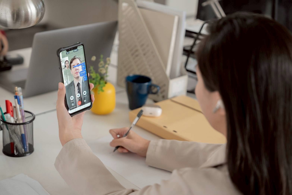 Pure Elite 真無線藍牙降噪翻譯耳機—讓世界,說同一種語言! Pure Elite 真無線藍牙降噪翻譯耳機—讓世界,說同一種語言!