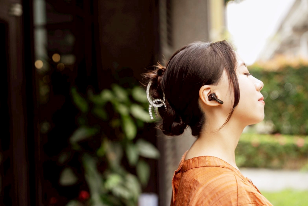 Pure Elite 真無線藍牙降噪翻譯耳機—讓世界,說同一種語言! Pure Elite 真無線藍牙降噪翻譯耳機—讓世界,說同一種語言!