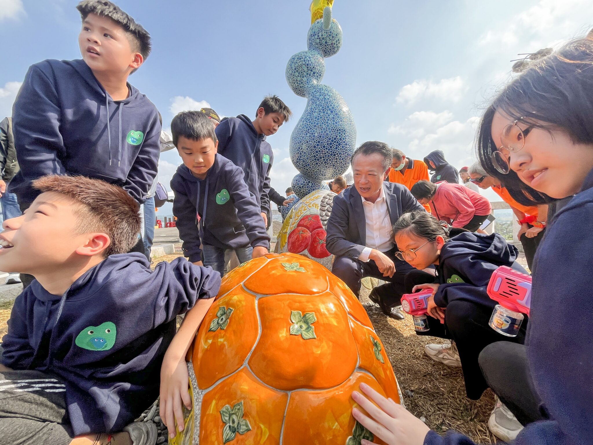 嘉義縣仁義潭全新地標「樂山樂水」揭幕 青銀世代共創家鄉記憶 嘉義縣仁義潭全新地標「樂山樂水」揭幕 青銀世代共創家鄉記憶