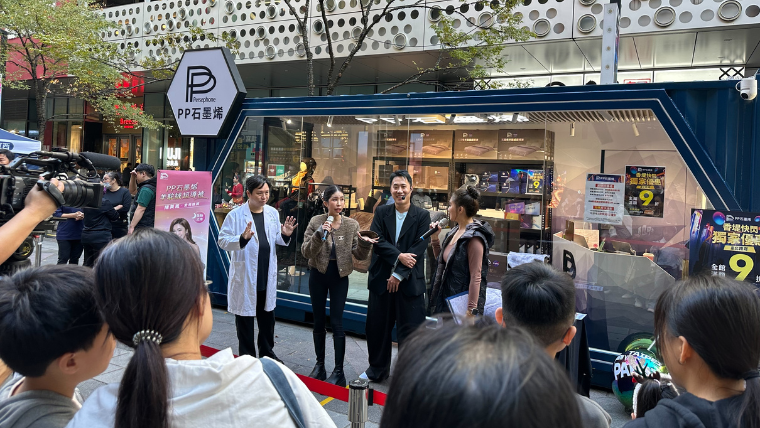 信義區週末超熱鬧!余祥銓、柔柔現身香堤有趣互動笑翻現場 信義區週末超熱鬧!余祥銓、柔柔現身香堤有趣互動笑翻現場