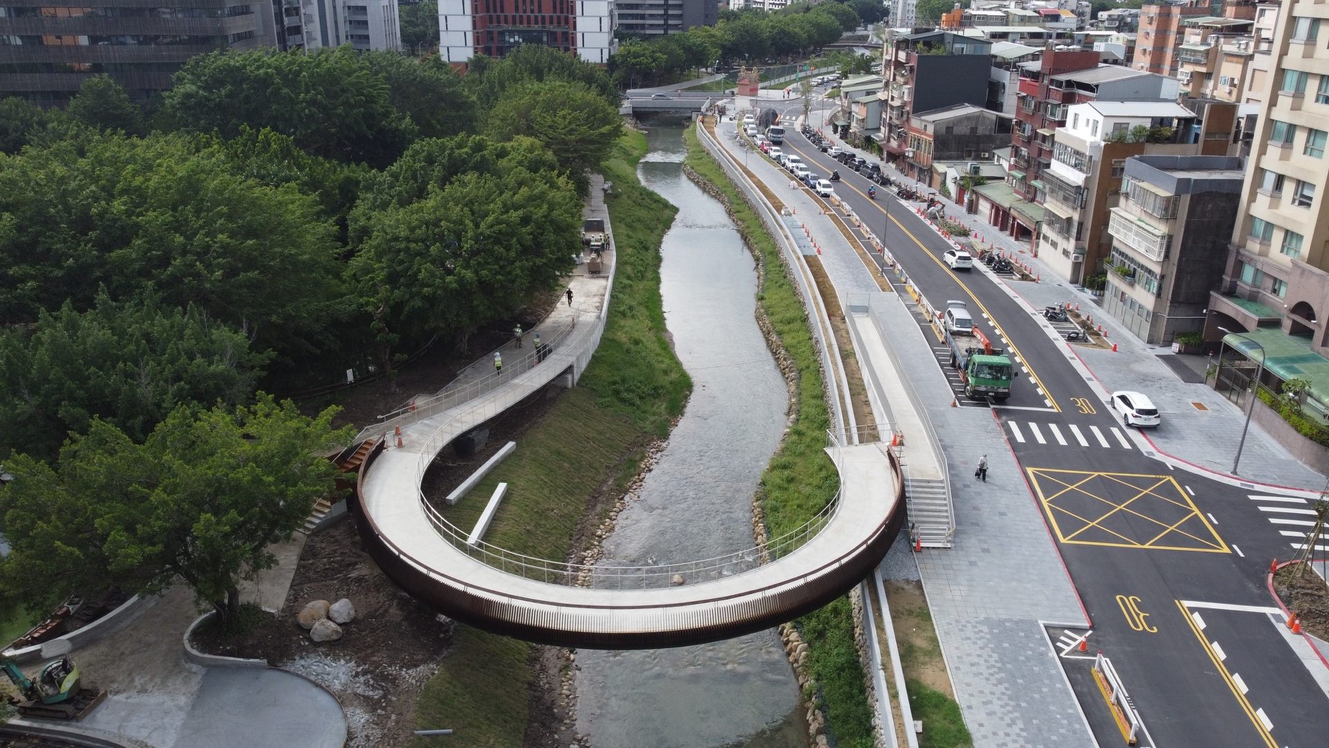 蔣萬安視察生態治水典範工程 北市5年65億提升防洪韌性 打造安全宜居水岸 蔣萬安視察生態治水典範工程 北市5年65億提升防洪韌性 打造安全宜居水岸