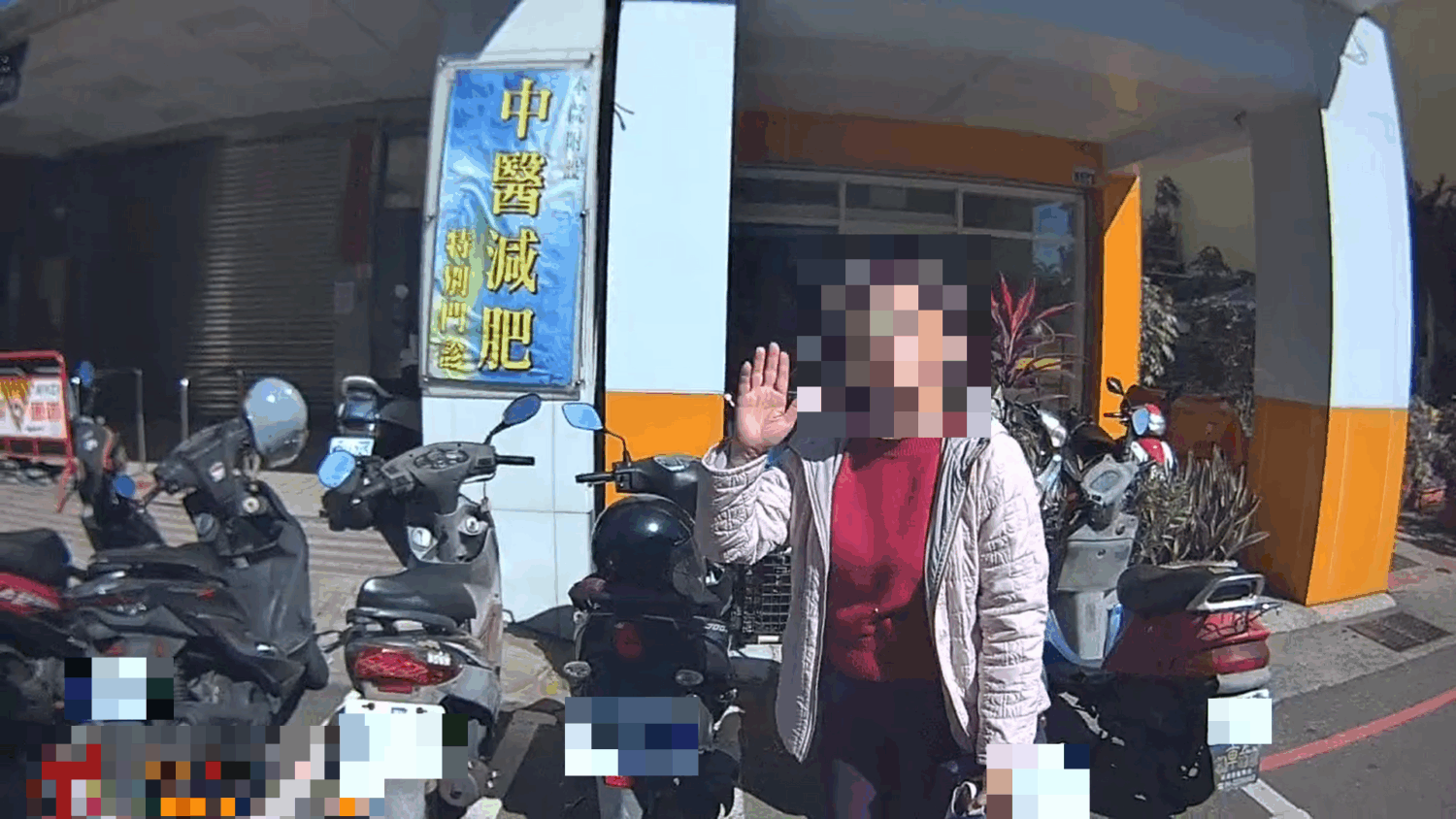 「停車一時忘、暖警一路陪」 警耐心協助尋回愛車畫下暖心句點