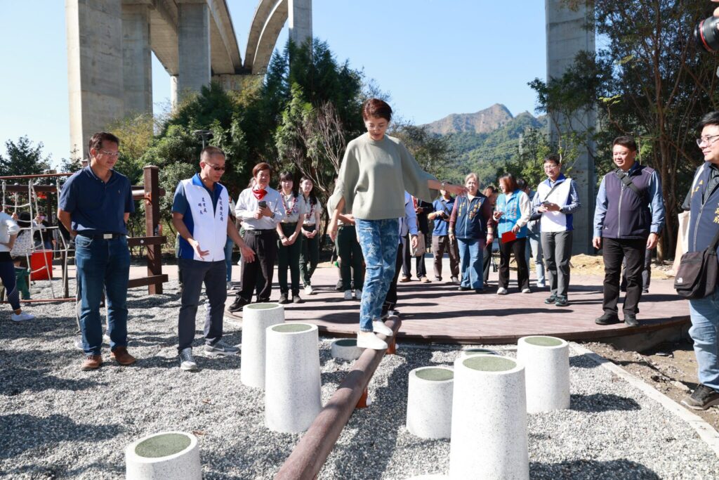 這個好玩! 國姓橋聳雲天增設親子遊樂設施、山訓場 這個好玩! 國姓橋聳雲天增設親子遊樂設施、山訓場