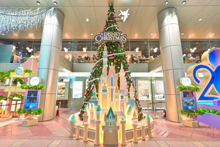 台北化身耶誕光影城！16大百貨聯手點亮街區　每週展演、集章抽獎浪漫玩到年底